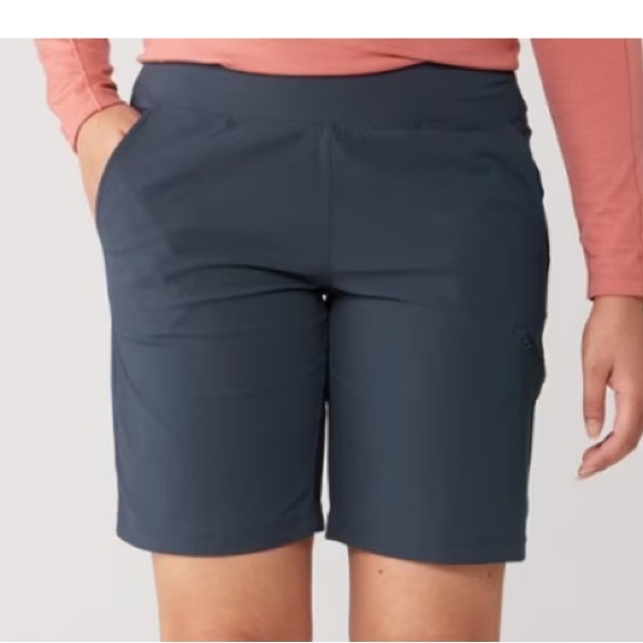 Mountain Hardwear Pants - Mountain Hardwear Woman's Blue Dynama/2 Bermuda Shorts Sz Med